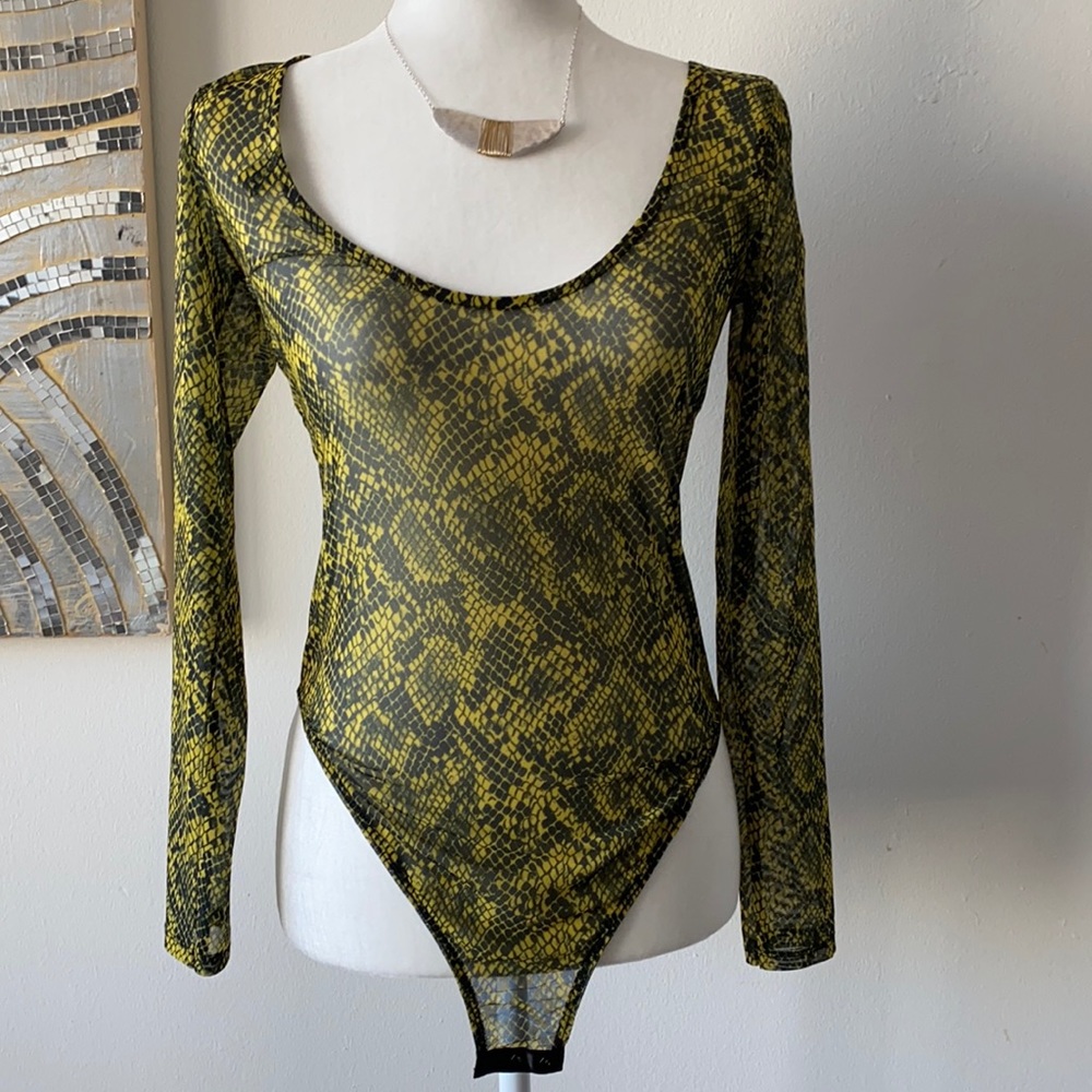 DIVIDED by H&M Black & Yellow Bodysuit